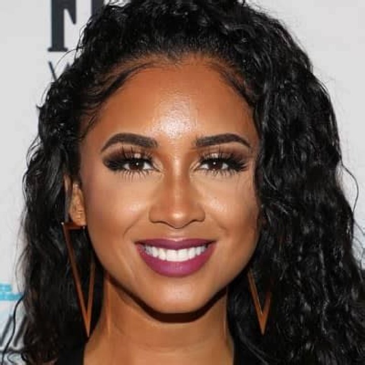 Darnell Nicole - Bio, Age, Net Worth, Height, Divorce, Nationality, Body Measurement, Career ·