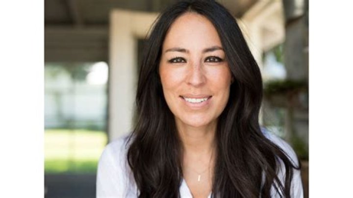 Joanna Gaines - Bio, Age, Net Worth, Height, Married, Nationality, Body Measurement, Career ·